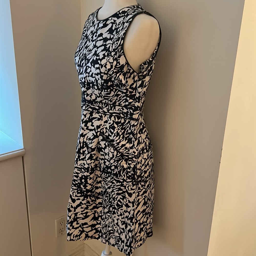 Tory Burch black and white printed dress with patent trim